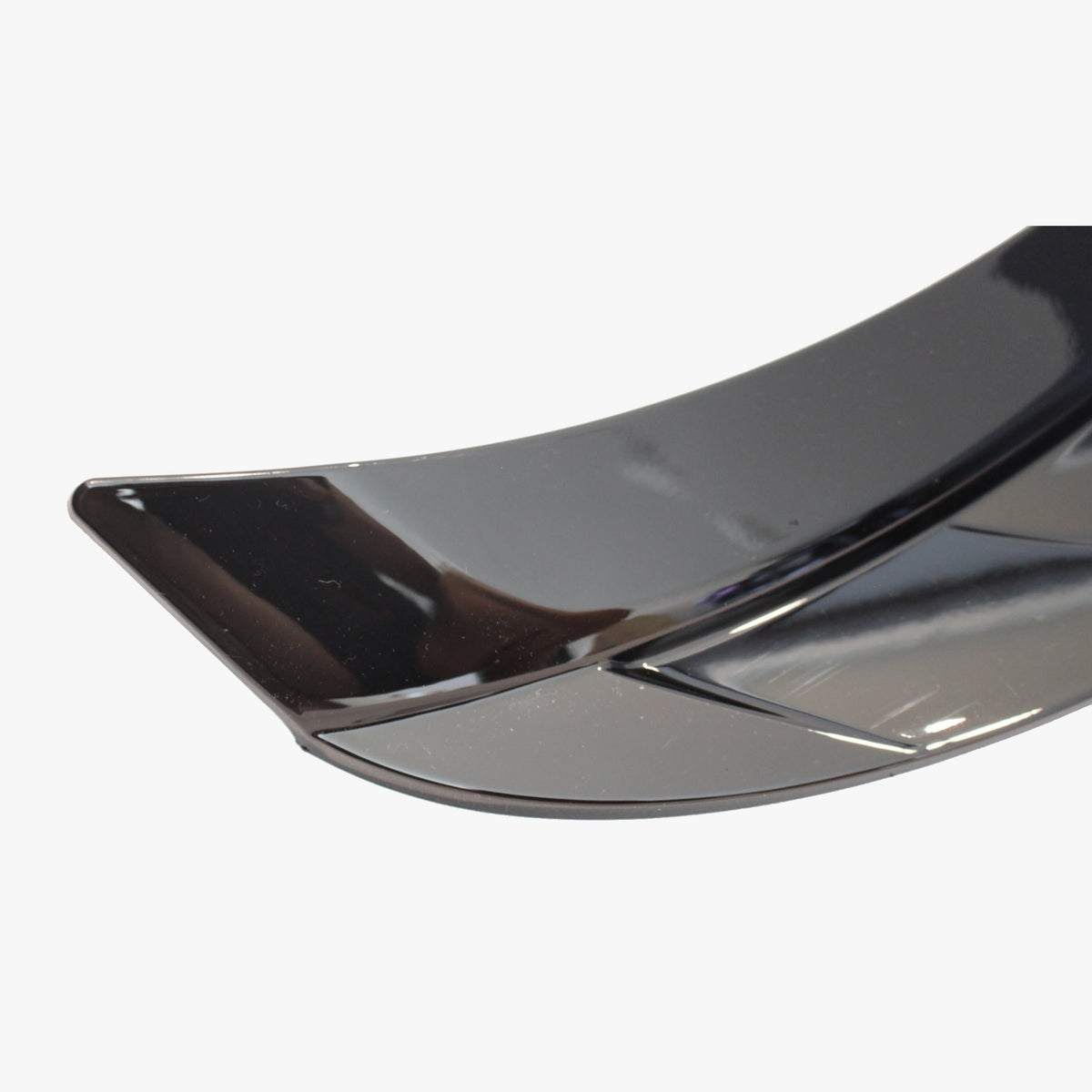 Glossy black rear trunk wing spoiler, pointed corner detail