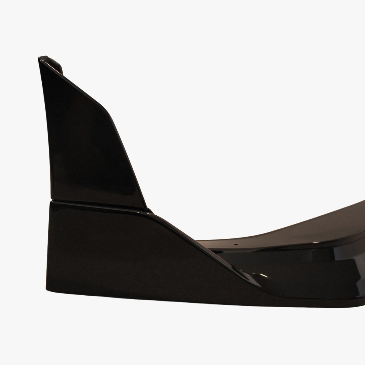Black front lip splitter corner panel with glossy finish
